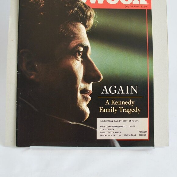 Newsweek July 26 1999 Kennedy Family Tragedy Special Report Vintage - Picture 2 of 3